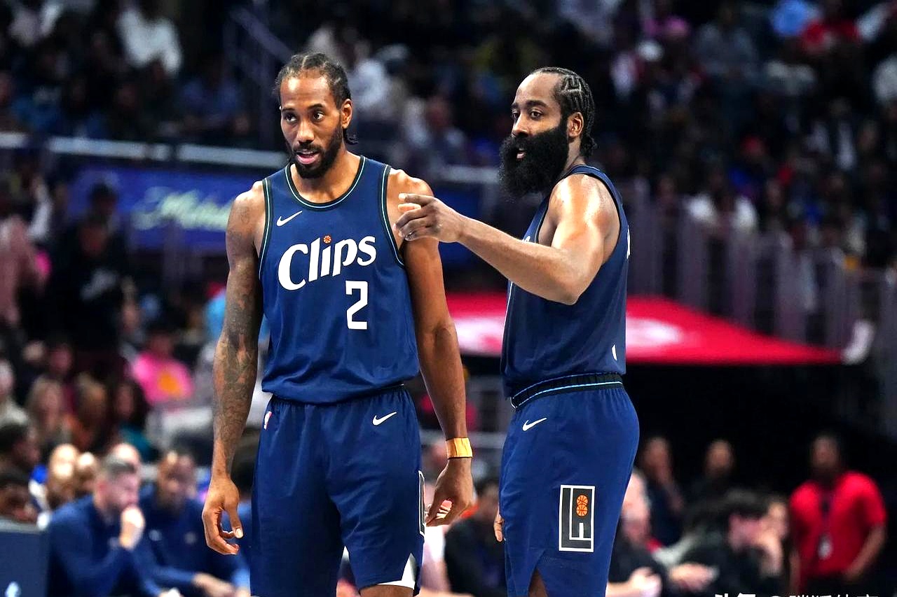 灰熊后卫大爆发，带领球队实现赛季第一胜